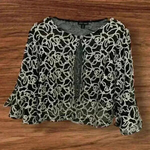 Roz &  Ali top